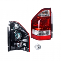 Par Calaveras  Mitsubishi Montero  2004 2005 2006 Depo
