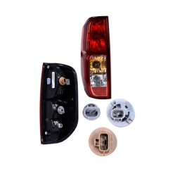 Par Calaveras  Nissan Frontier 6Cil  2005 2006 2007 Depo