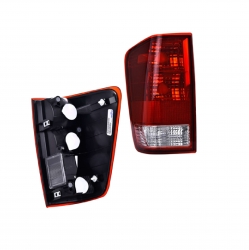 Par Calaveras  Nissan Titan Luz P/Caja 2004 2005 2006 Depo