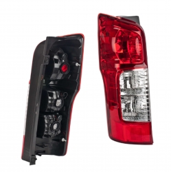 Par Calaveras  Nissan Urvan  2014 2015 2016 2017 2018 Depo