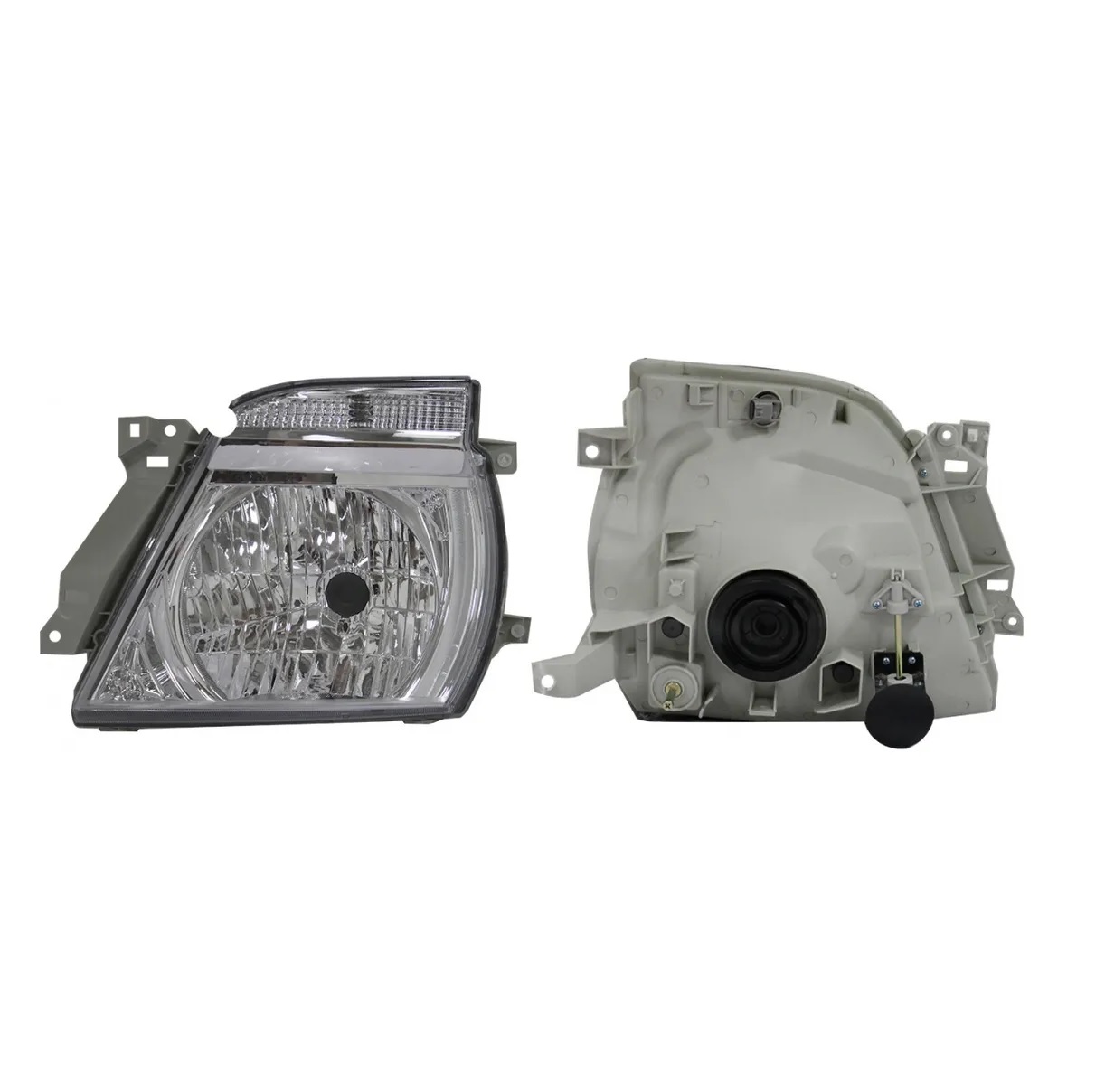 Faro Izq Fondo Cromado Nissan Urvan 2007 2012